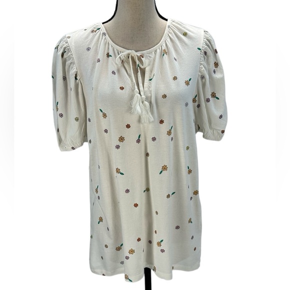 Style & Co. Tops - Style & Co Short Sleeve V-Neck Floral Print Top - White - size Large